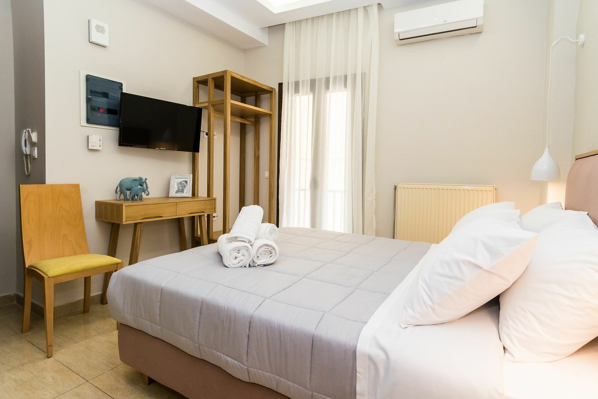 Alektor Studios & Apartments Zakynthos Town Exterior photo